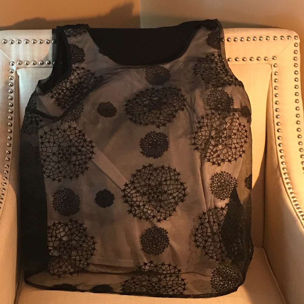 Vera Wang Sleeveless Top